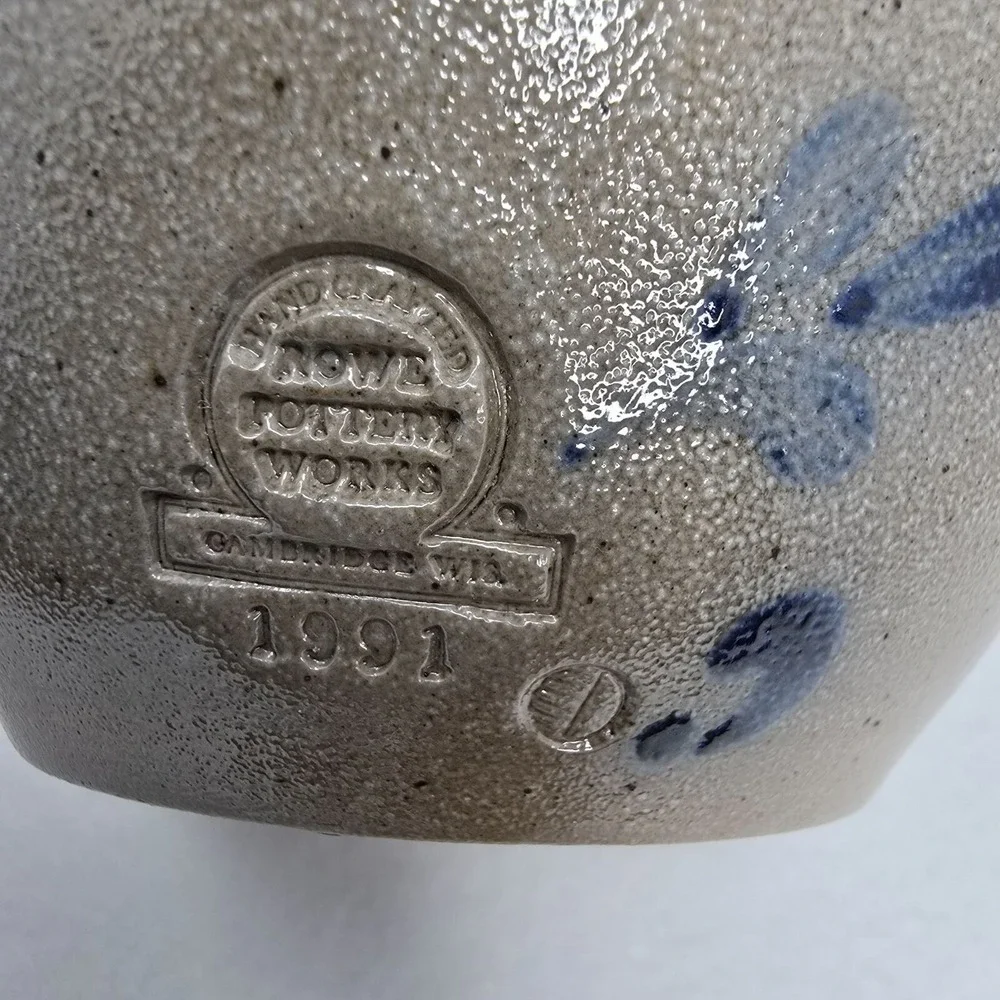 Handcrafted Stoneware Mixing Bowl 5
